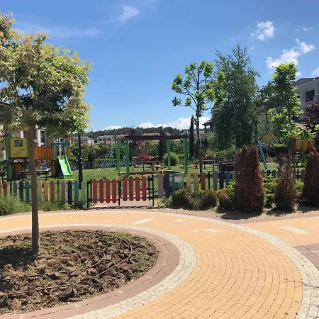 Green Life Beach 2 Bedroom Apartament