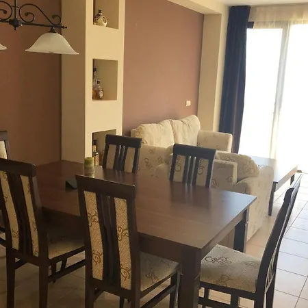 Apartament Green Life Beach 2 Bedroom *